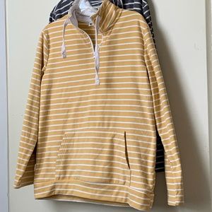 Two sweatshirt bundle velour type
